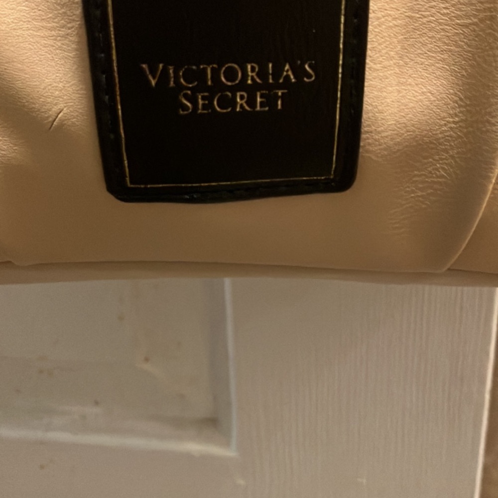Victoria secret purse